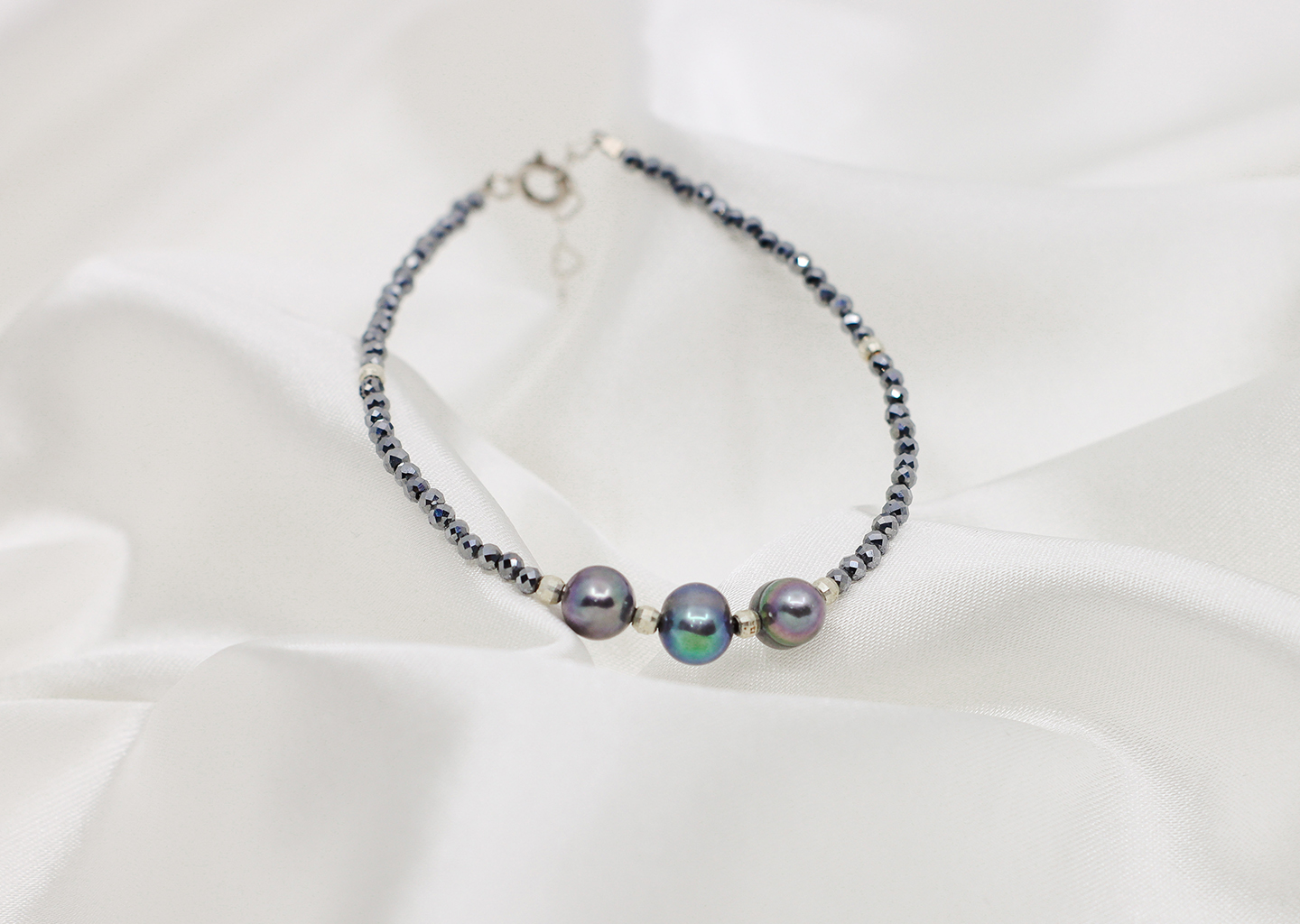 Home 16 Bratara „Celestial Harmony”