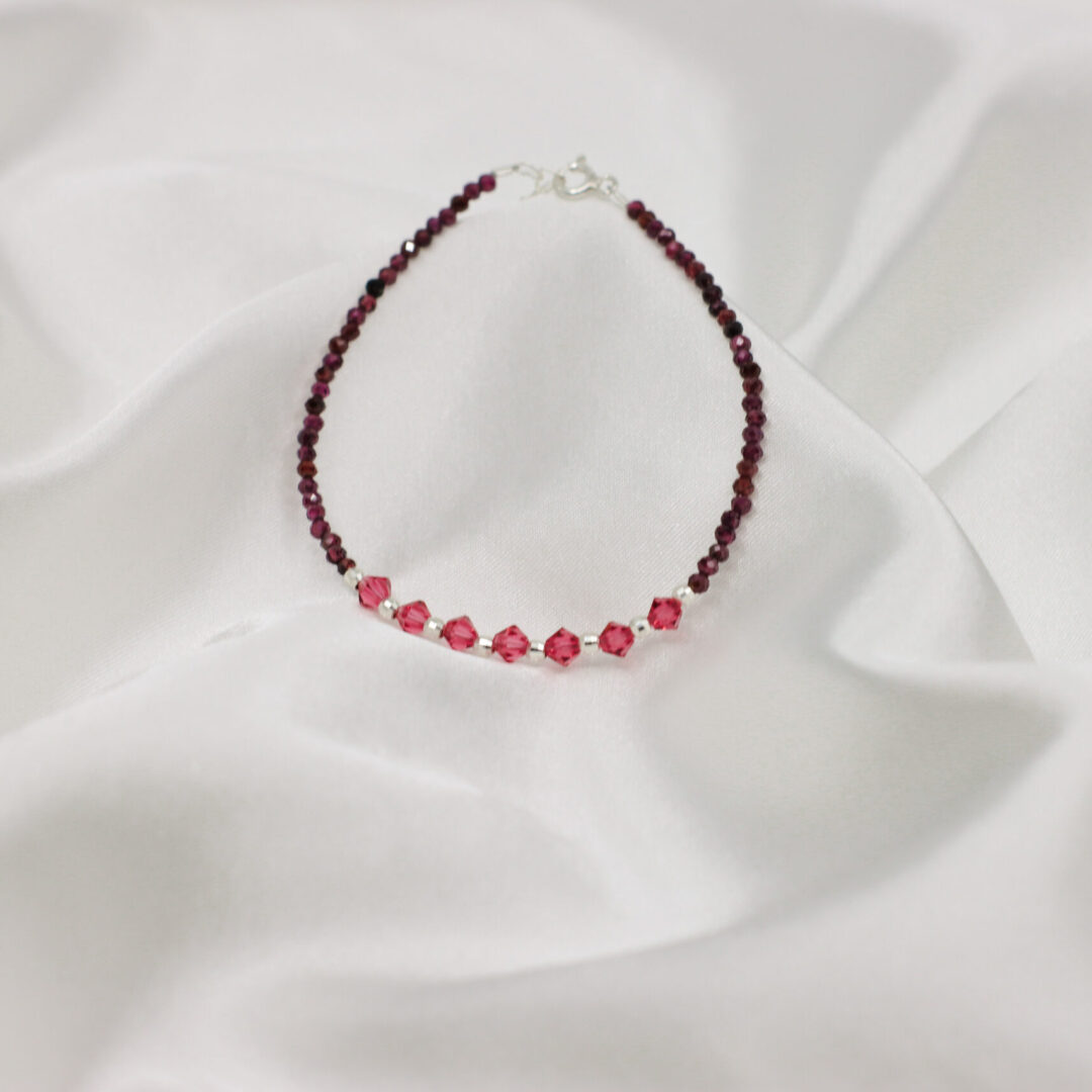 Bratara „Crimson Glow”