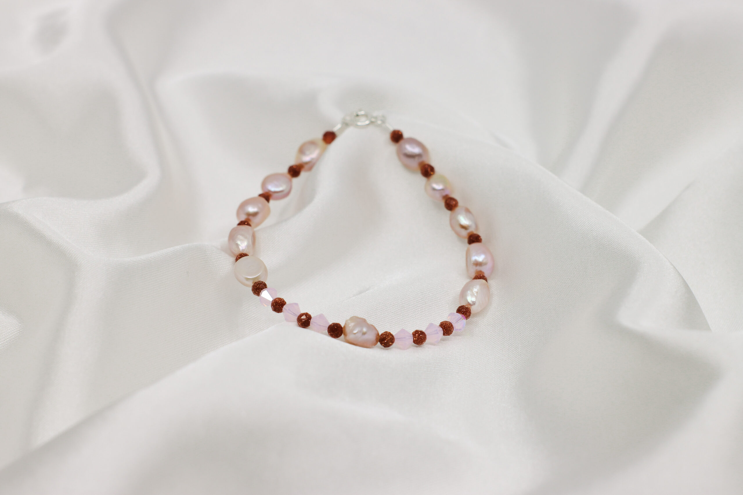 Home 1 Bratara „Peach Aurora”