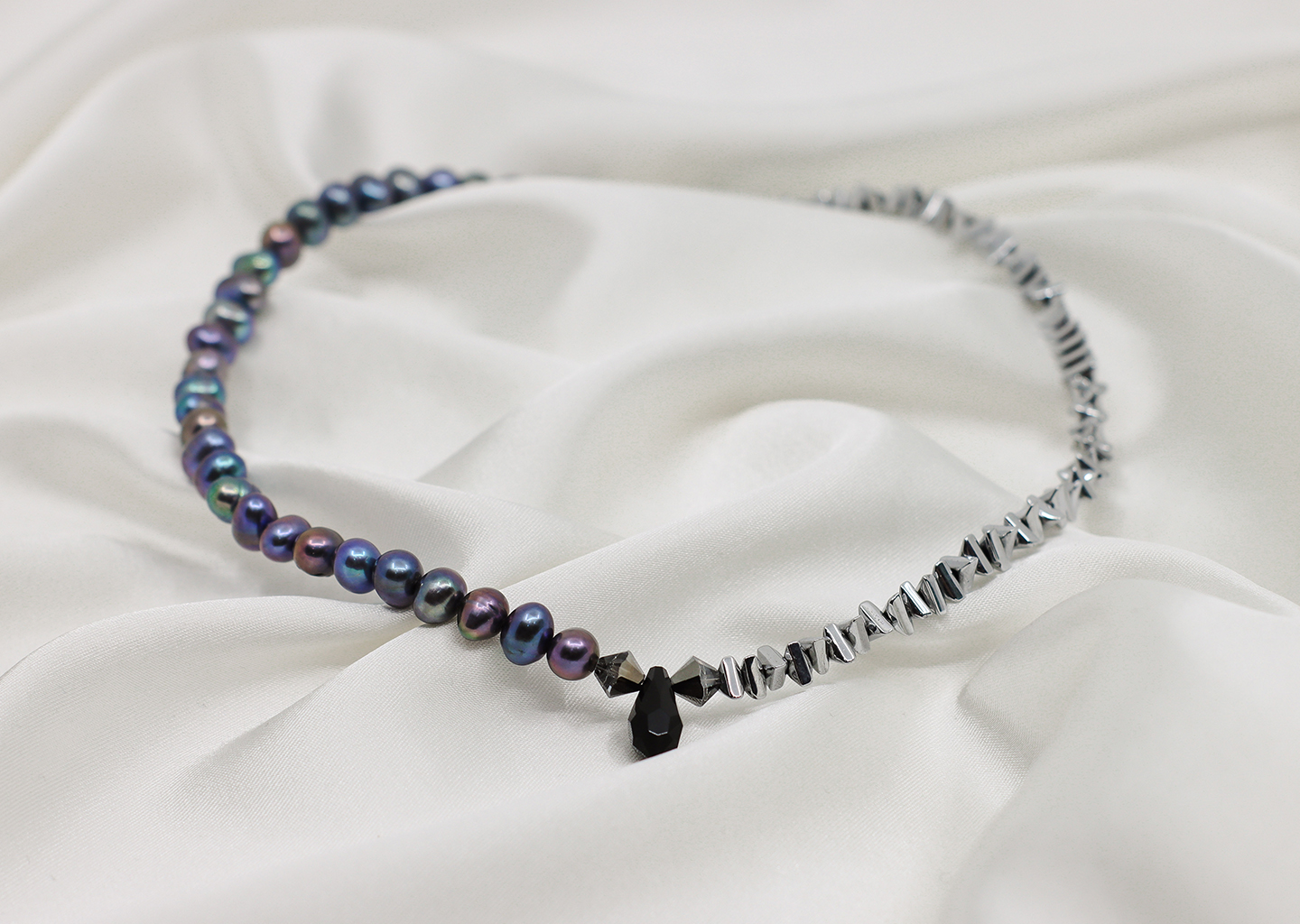 Home 22 Colier „Noir Pearl”