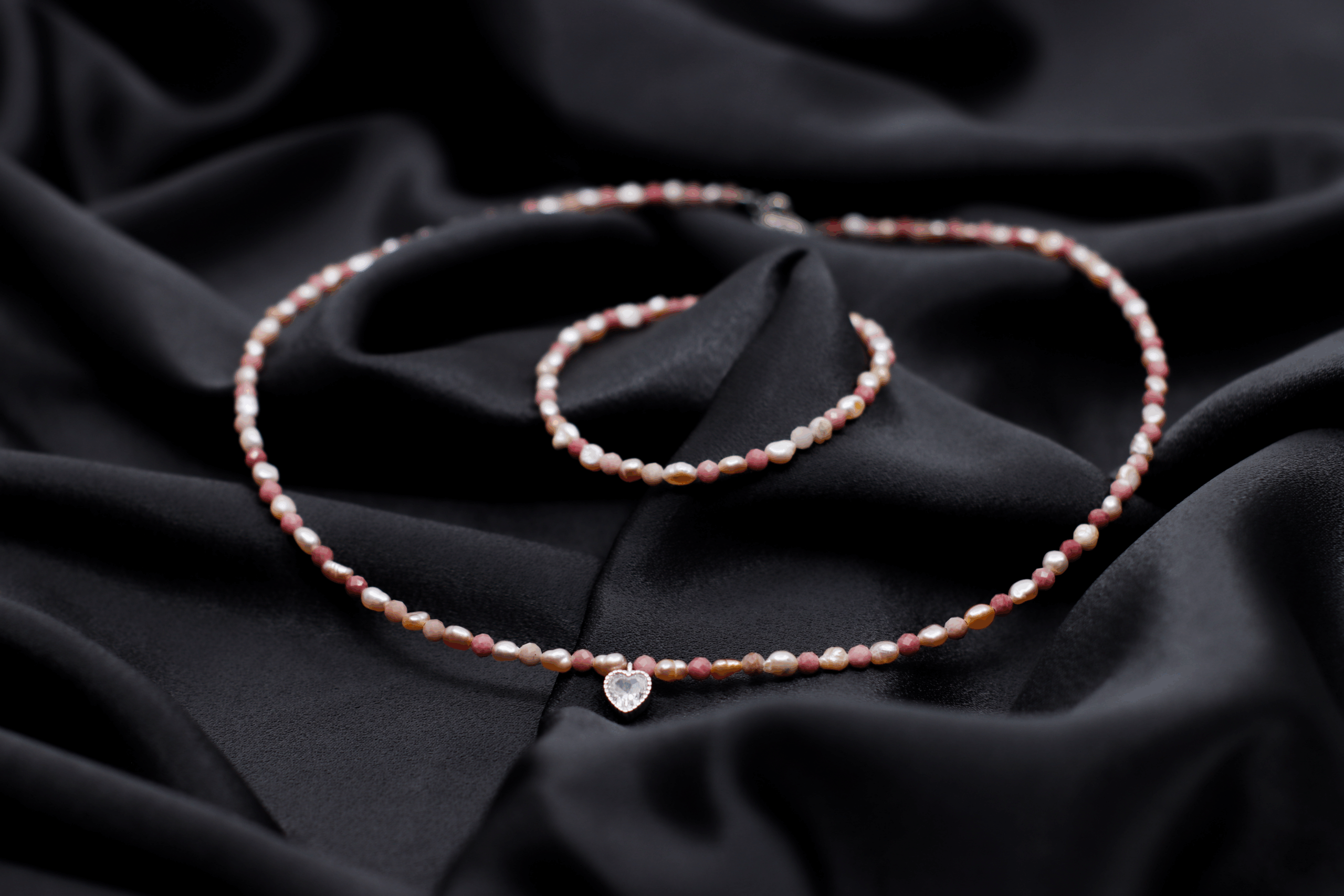 Set „Heart of Garnet” 2 Set „Heart of Garnet” - imagine 2